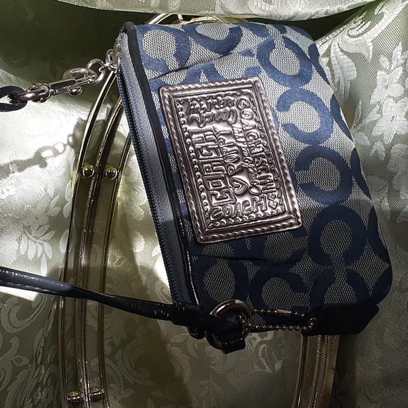 Couch Little purse - Picture 2 of 7